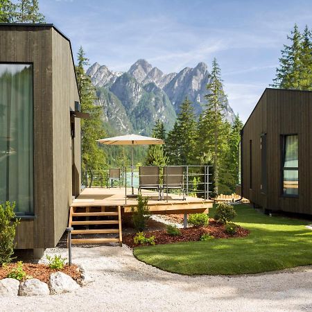 Skyview Chalets Am Camping Toblacher See Exteriör bild